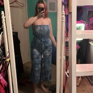 Blue luxury leaf print jumpsuit for lounge and travel